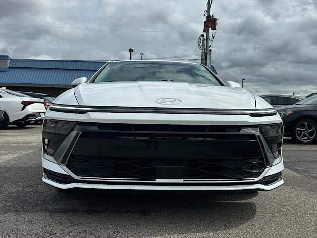 Used 2025 Hyundai Sonata SEL FWD image 8