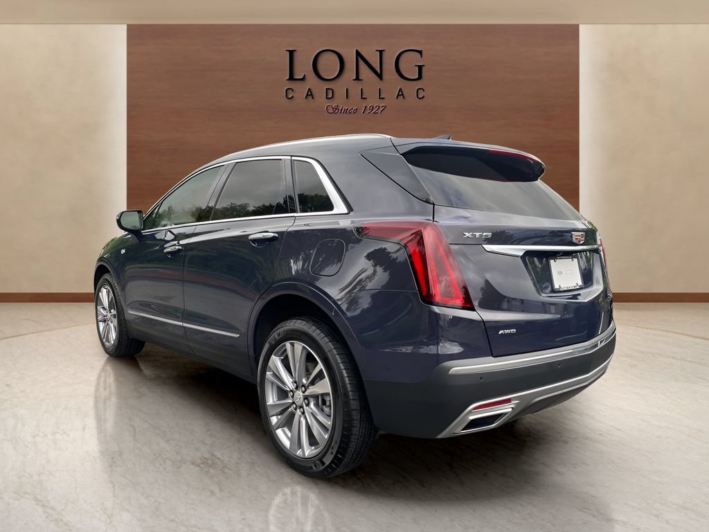 Certified 2025 Cadillac XT5 Premium Luxury AWD/4WD image 3
