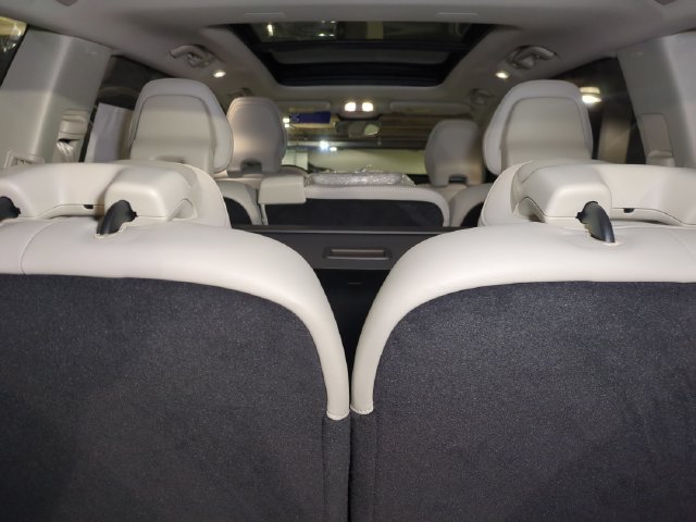 New 2026 Volvo XC90 B6 Ultra w/ Protection Package AWD/4WD image 28