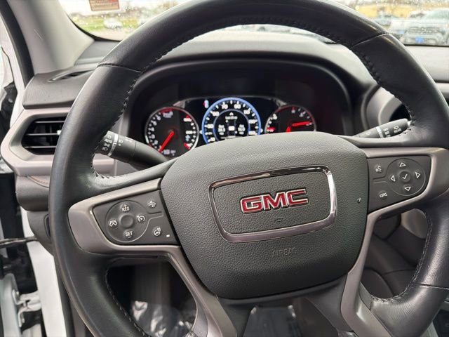 Used 2021 GMC Acadia AT4 w/ Technology Package AWD/4WD image 18