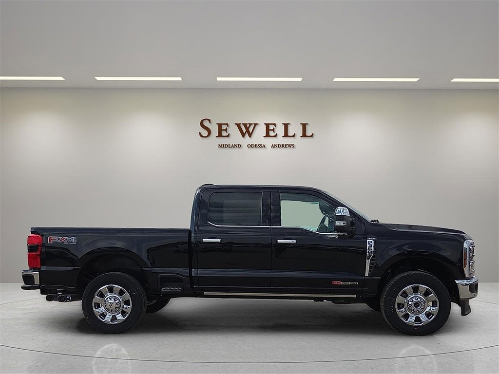 New 2025 Ford F350 King Ranch w/ Chrome Package image 5