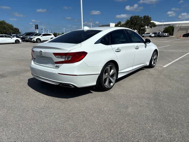 Used 2018 Honda Accord Touring image 5