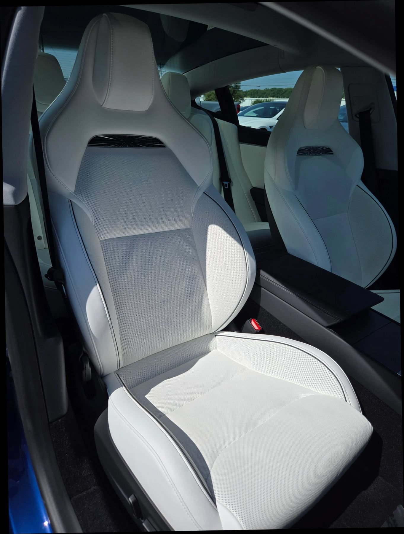 Used 2024 Tesla Model 3 Performance AWD/4WD image 18