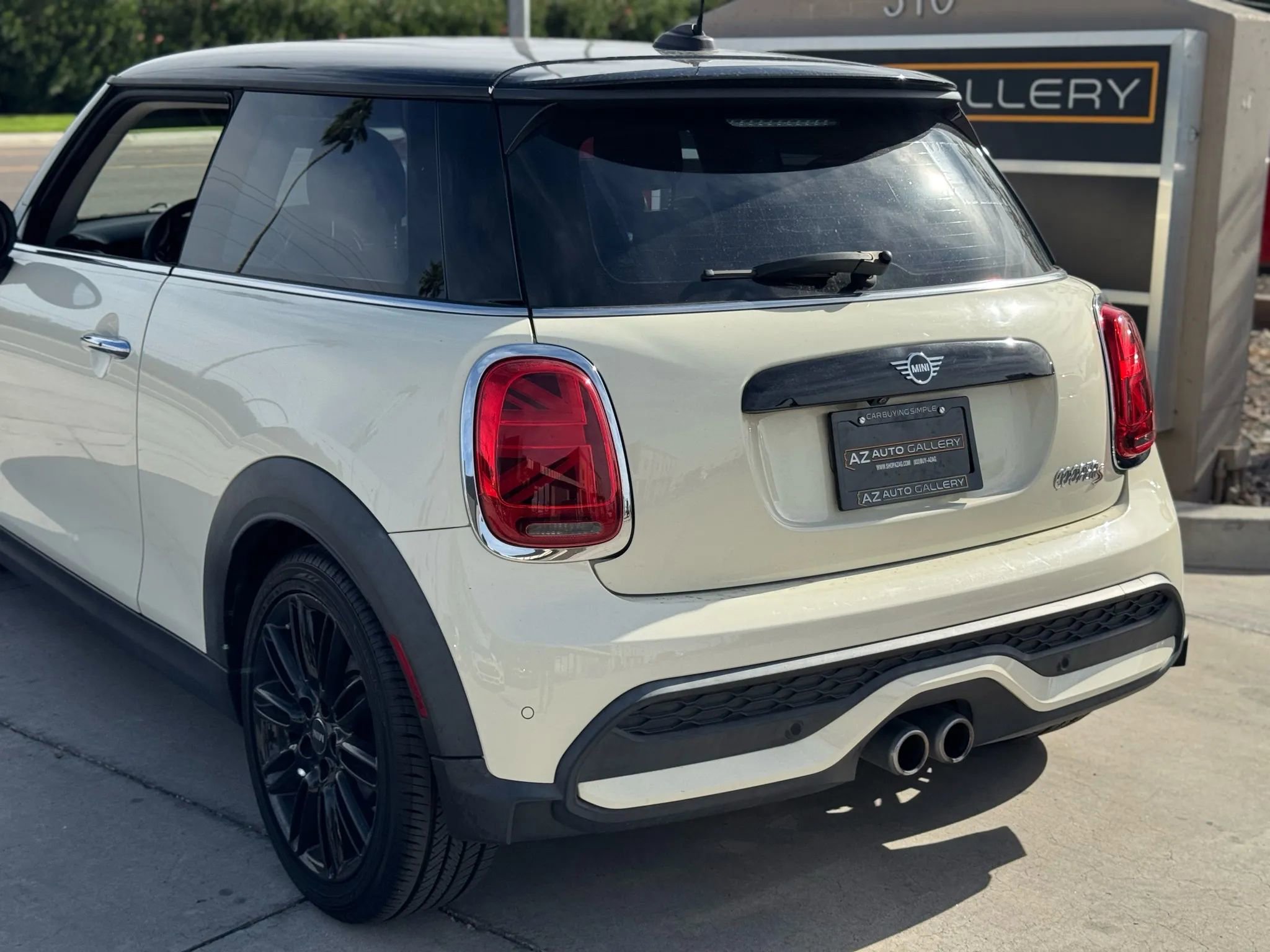 Used 2022 MINI Cooper S FWD image 47