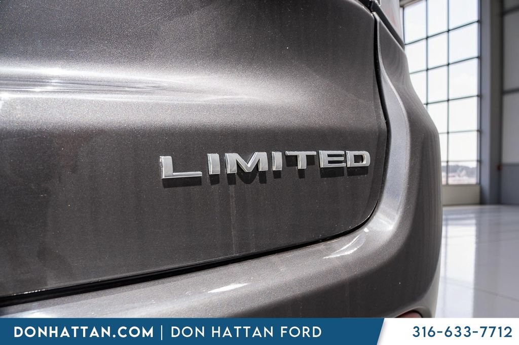 Used 2024 Jeep Compass Limited AWD/4WD image 37