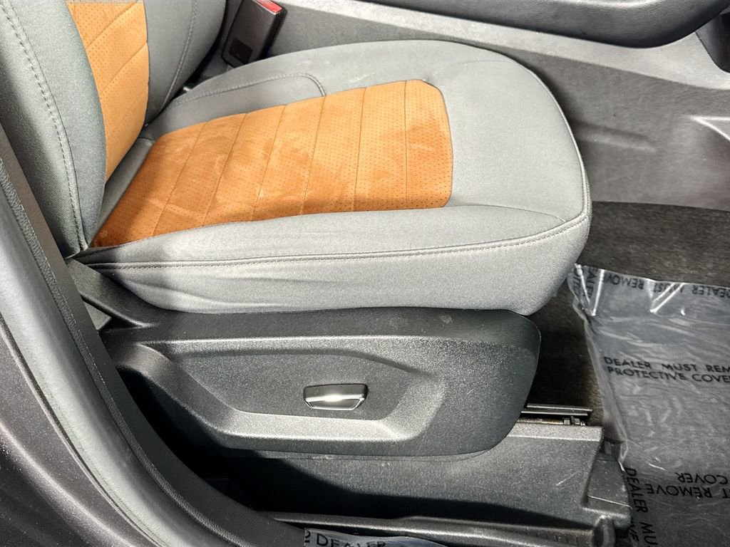 Used 2018 Ford Edge SEL w/ Equipment Group 201A image 35