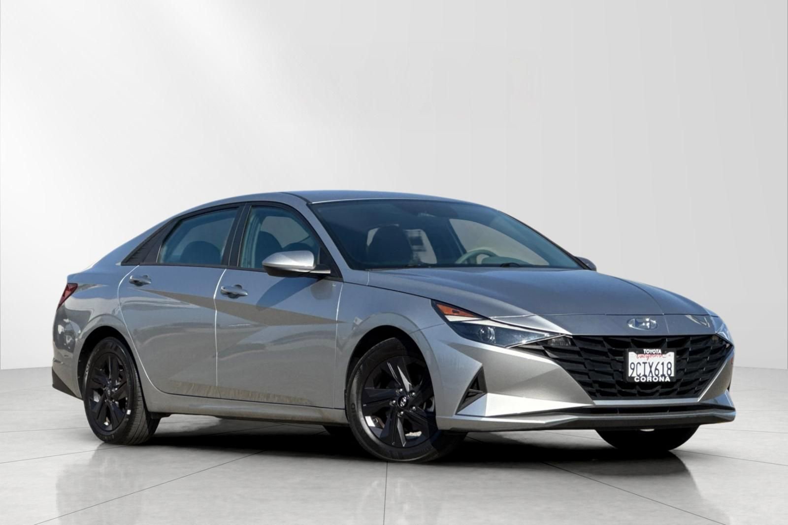 Used 2022 Hyundai Elantra SEL