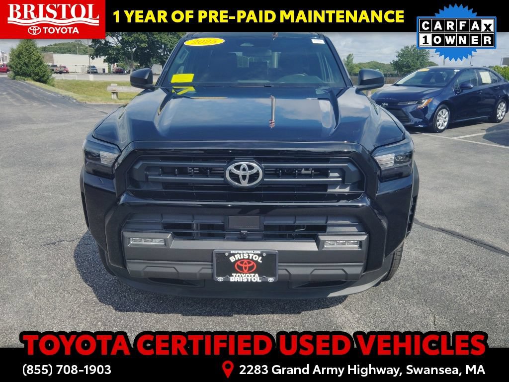 Certified 2025 Toyota 4Runner SR5 AWD/4WD image 2