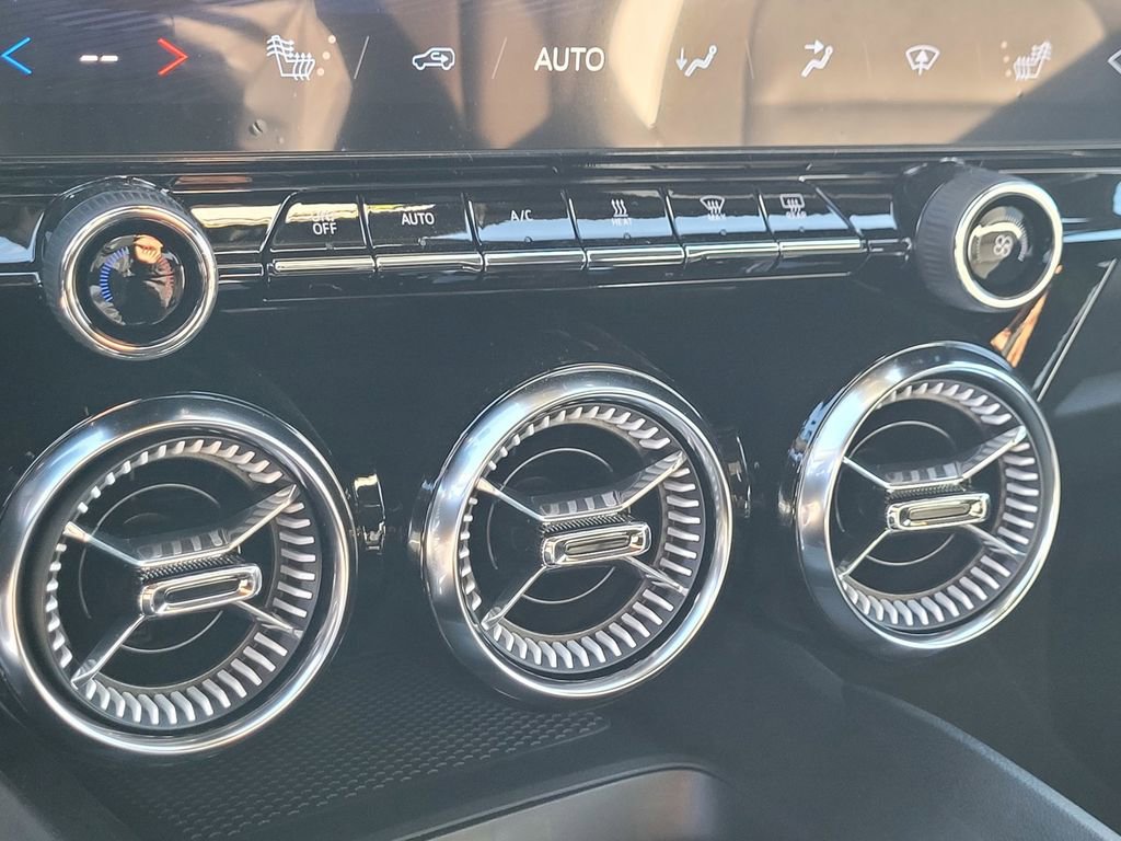 New 2026 Chevrolet Blazer EV LT image 16