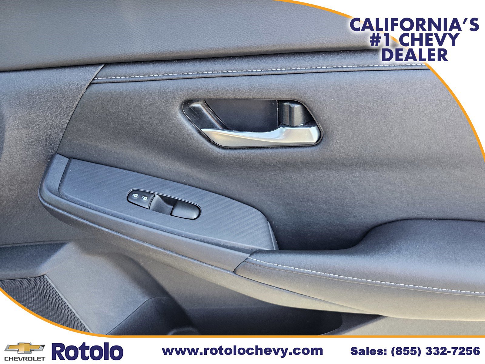 Used 2025 Nissan Sentra SV FWD image 10