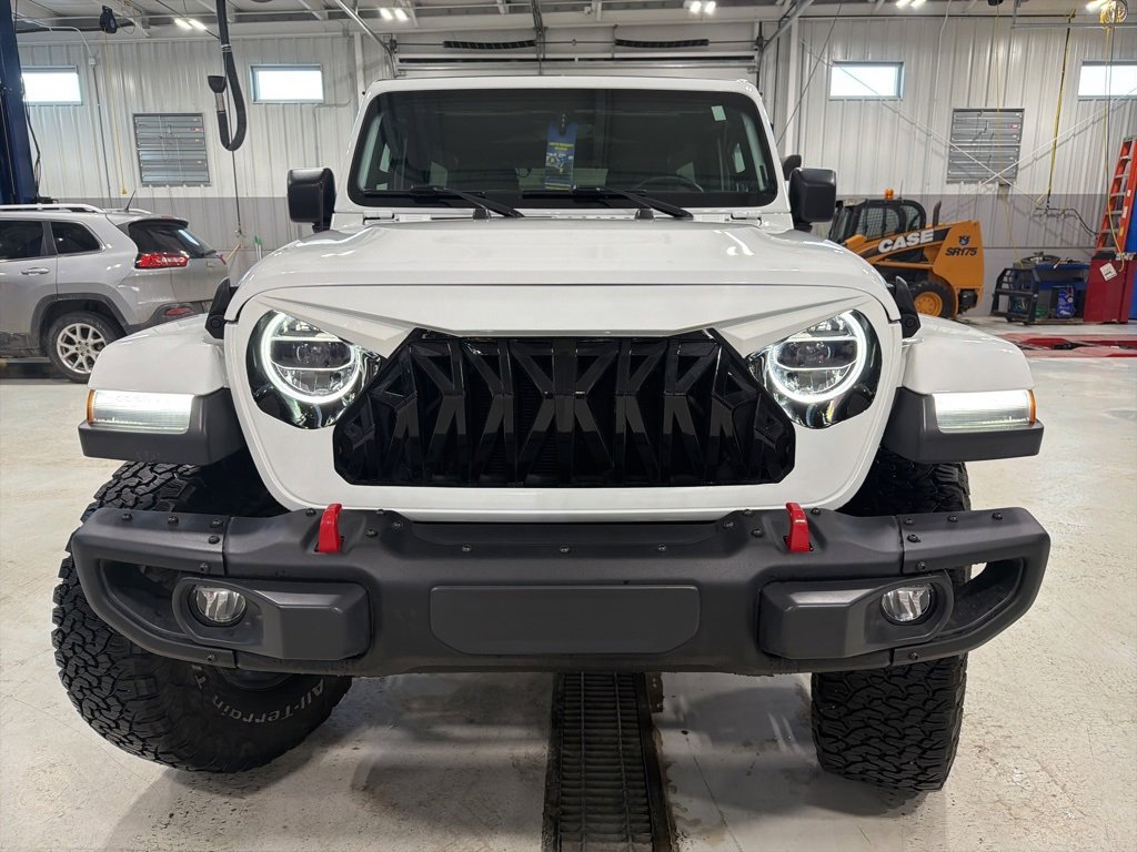 Used 2018 Jeep Wrangler Unlimited Sahara image 16