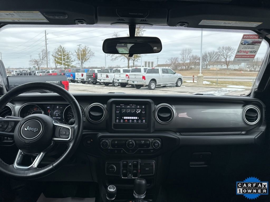 Used 2021 Jeep Wrangler Unlimited Sahara AWD/4WD image 2