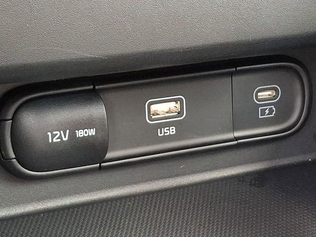Certified 2025 Kia Seltos EX w/ EX Sunroof Package image 27