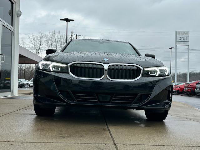 Certified 2025 BMW 330i xDrive Sedan w/ Premium Package image 2