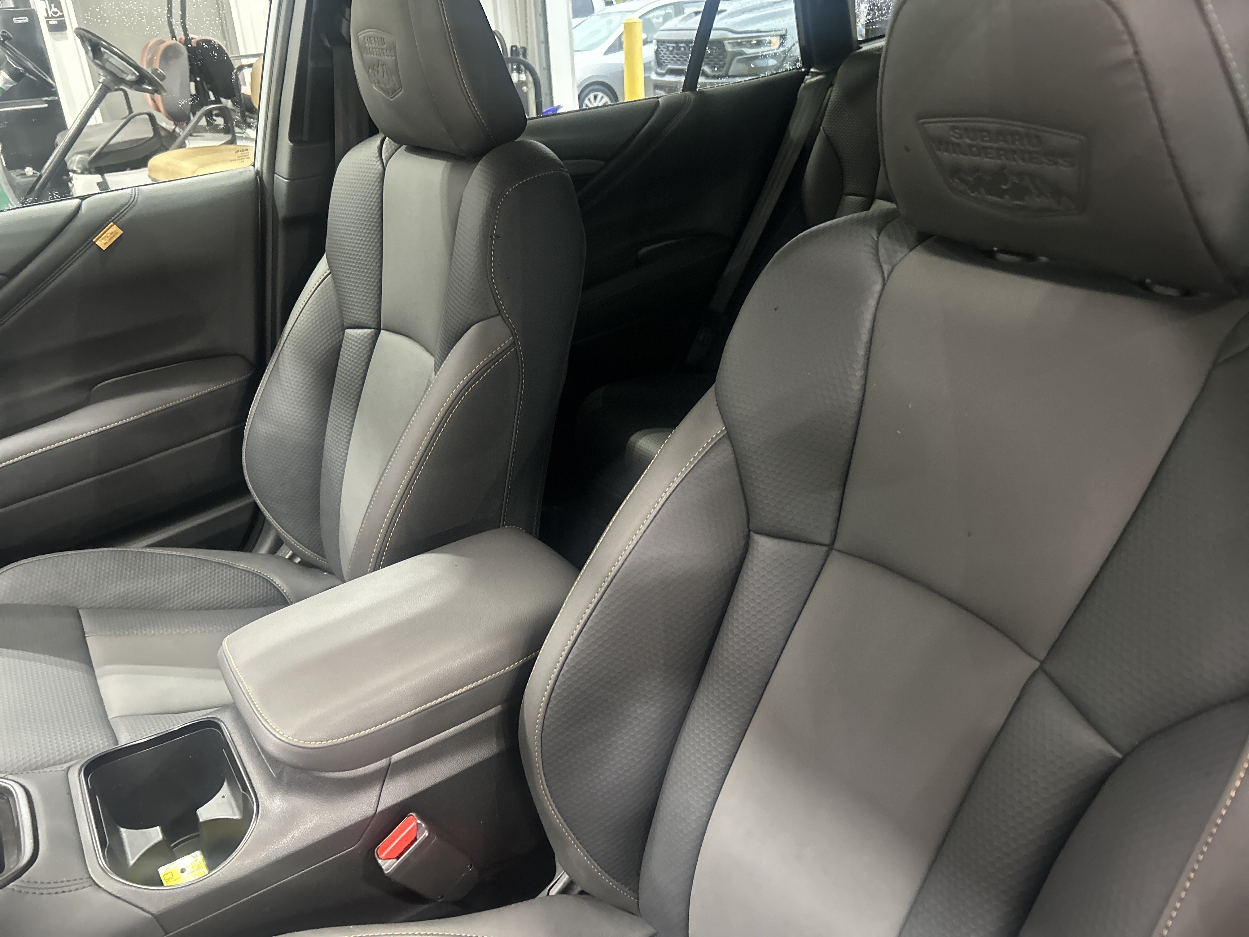 Used 2025 Subaru Outback Wilderness AWD/4WD image 18