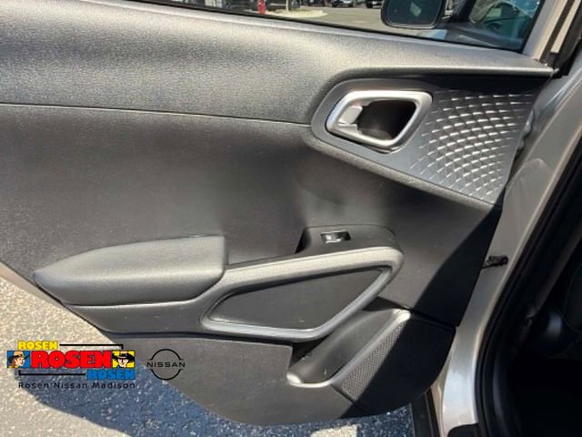 Used 2020 Kia Soul EX FWD image 30