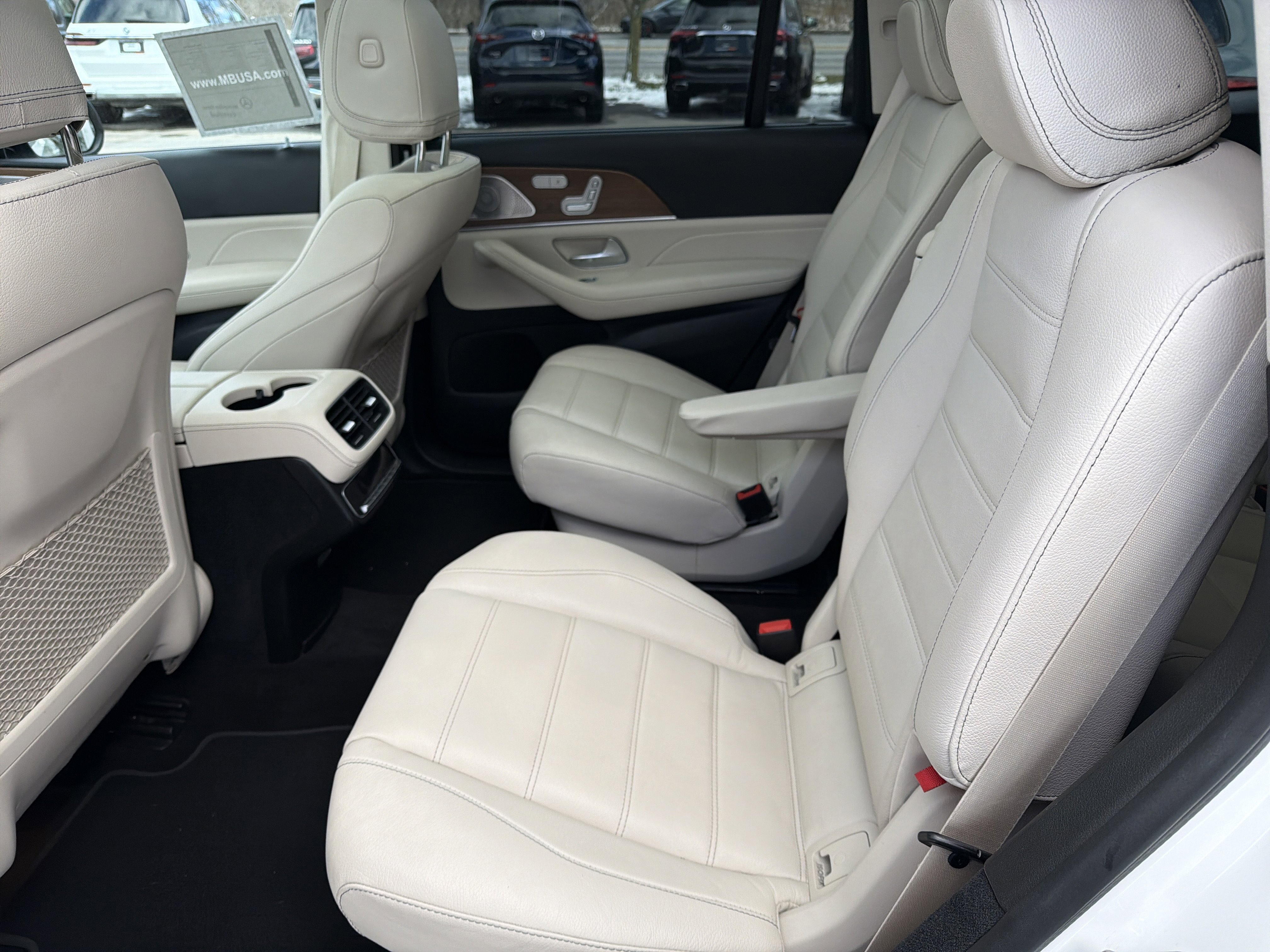 Used 2022 Mercedes-Benz GLS 450 4MATIC image 29