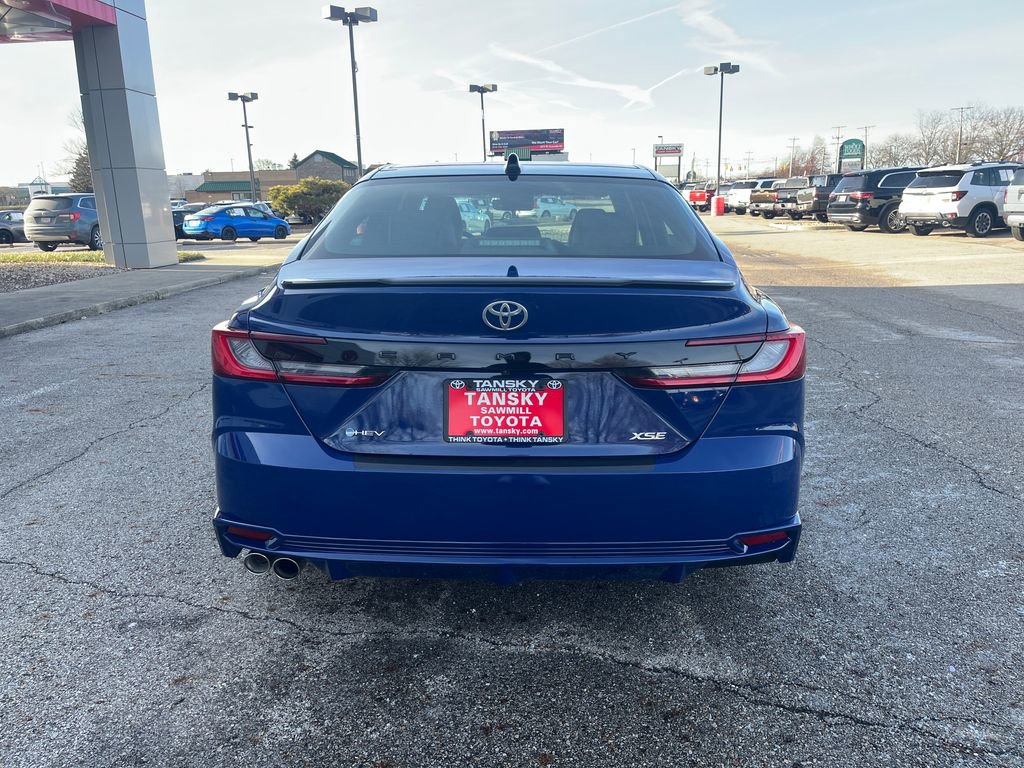 Used 2025 Toyota Camry XSE image 4
