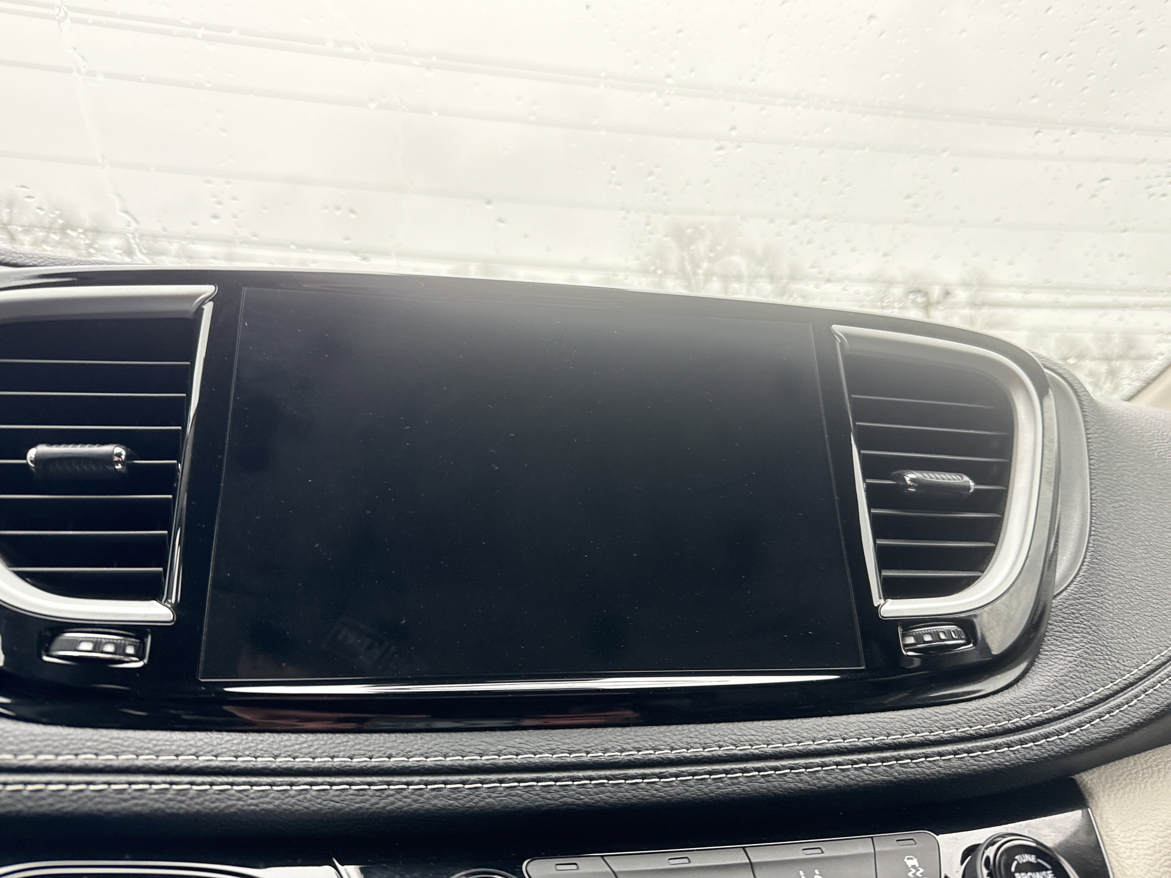 Used 2022 Chrysler Pacifica Touring-L image 23