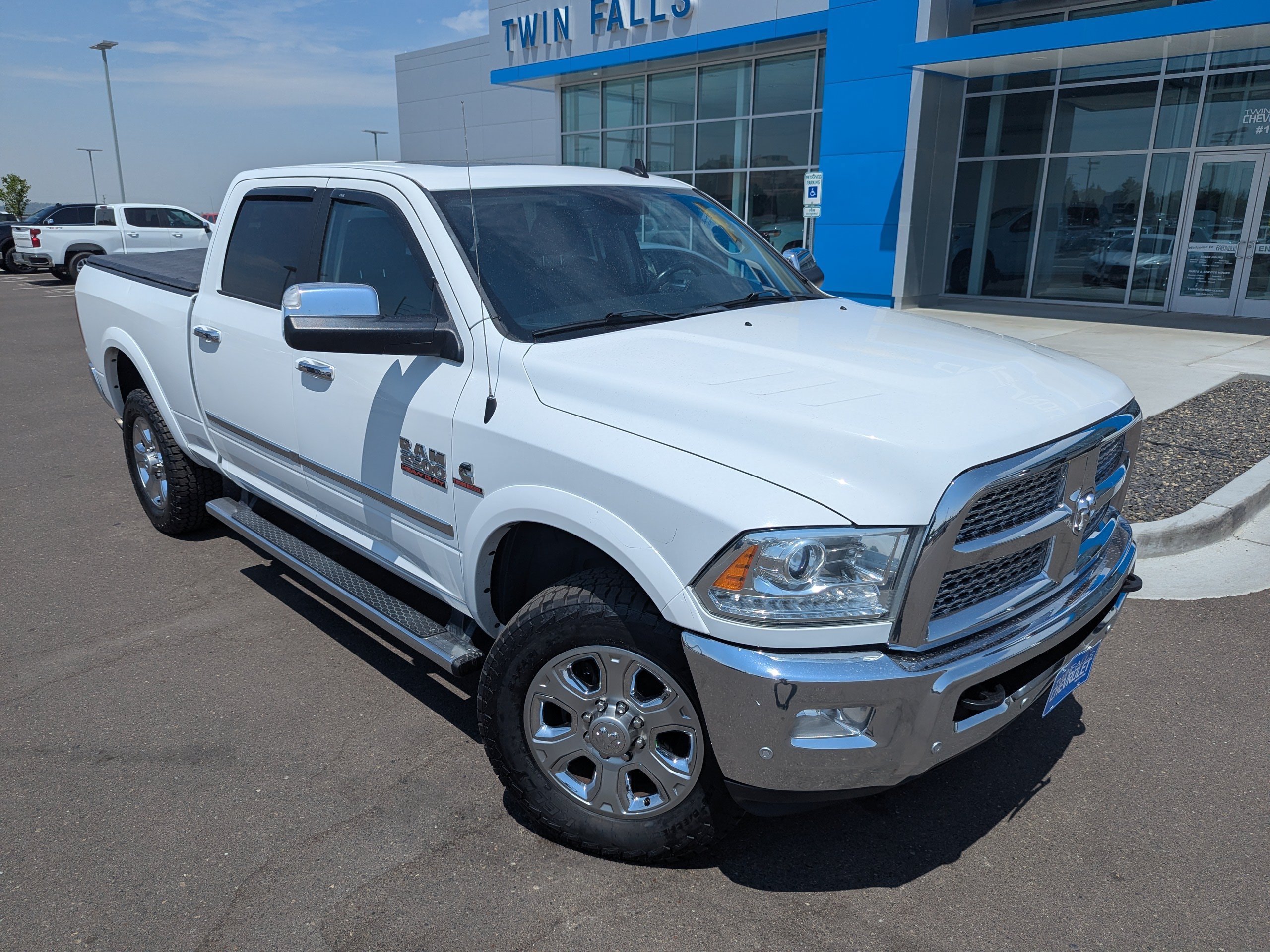 Used 2017 RAM 2500 Laramie w/ Protection Group AWD/4WD image 4