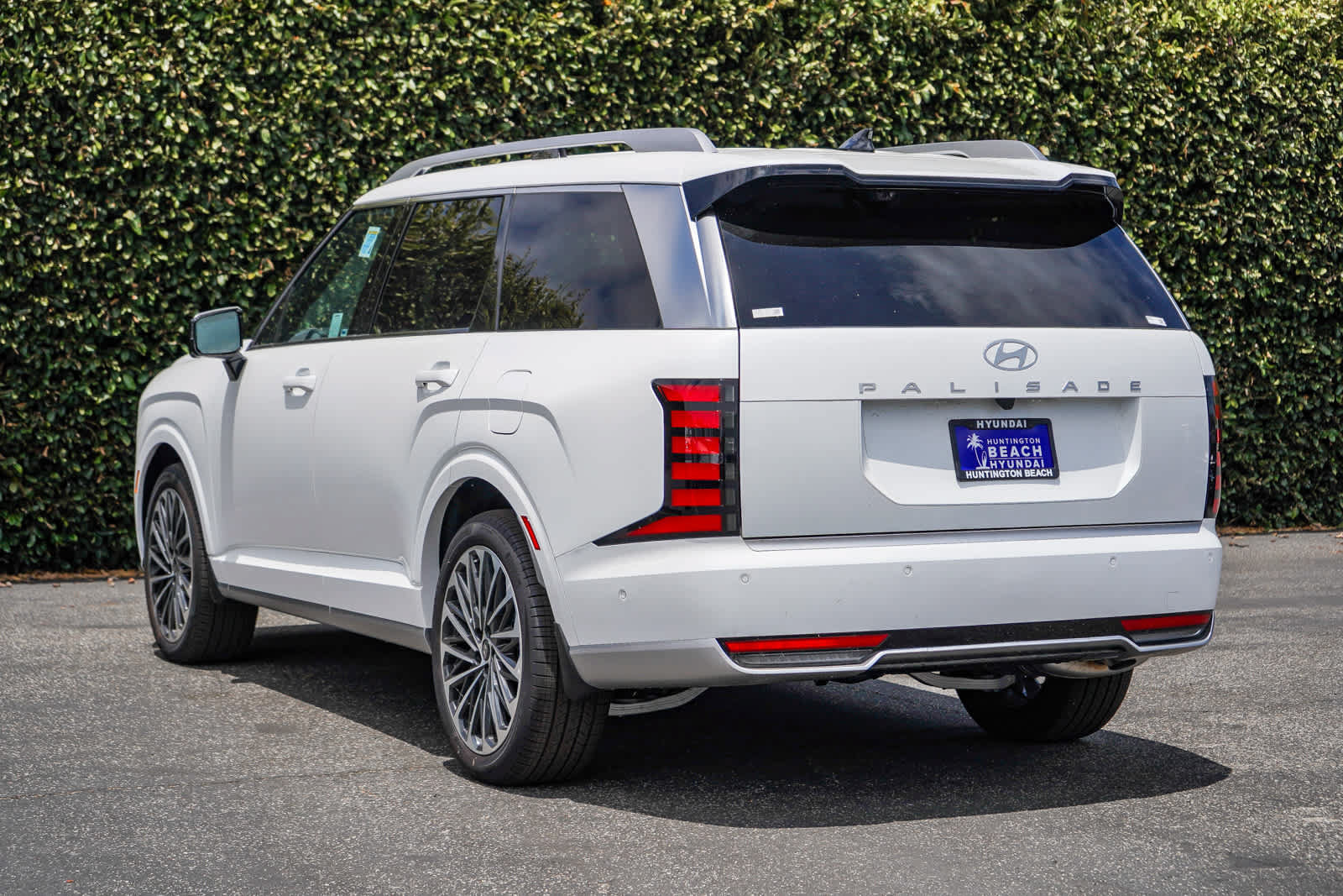 New 2026 Hyundai Palisade Calligraphy FWD image 4