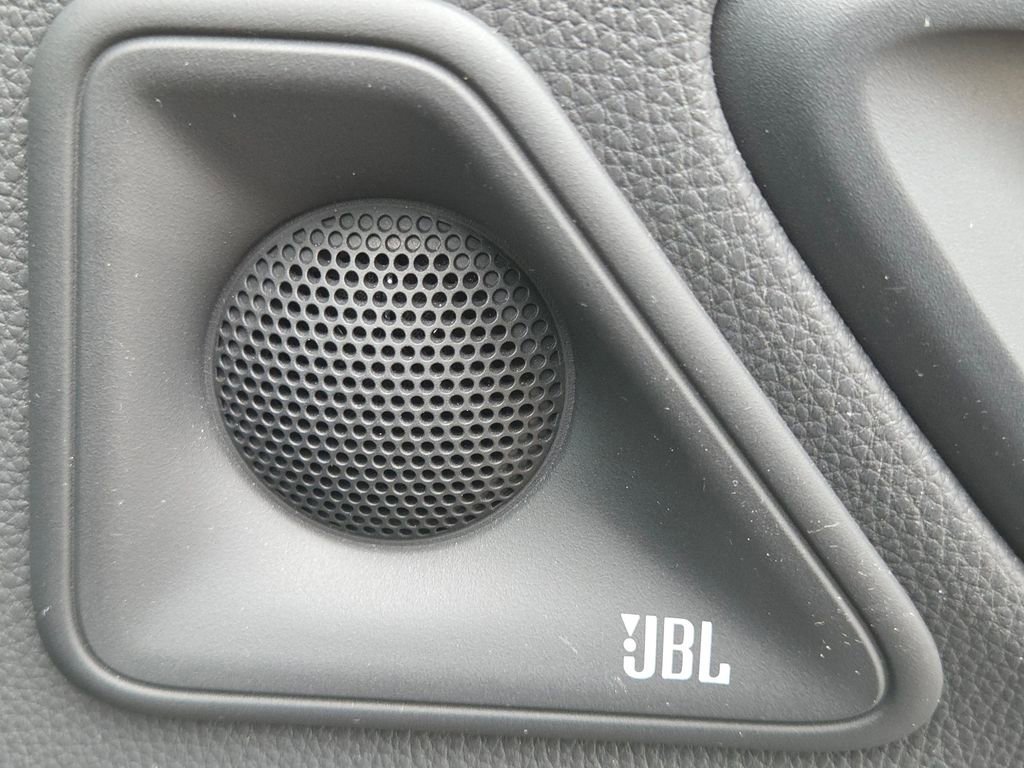 Used 2024 Toyota Crown Platinum image 16