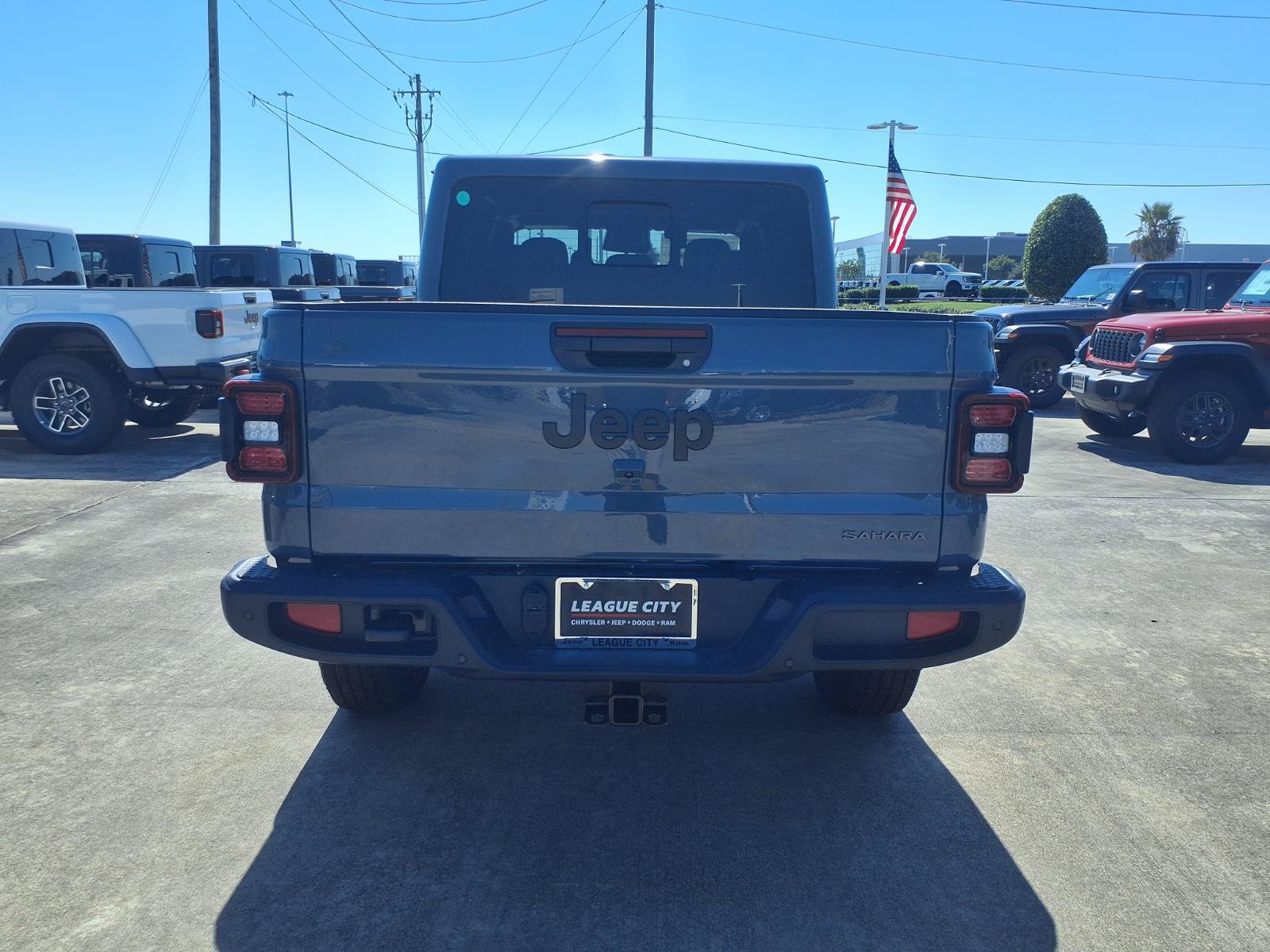 New 2026 Jeep Gladiator Sport AWD/4WD image 6