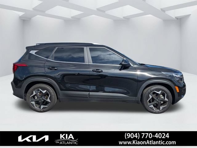 Used 2026 Kia Seltos EX FWD image 2
