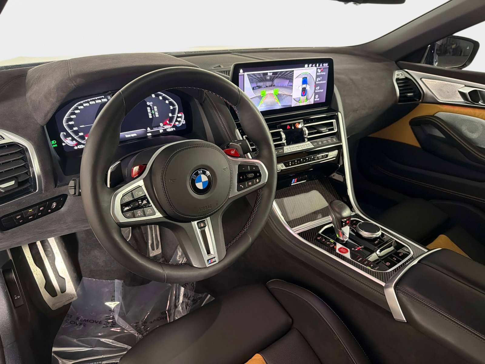 Used 2024 BMW M8 Competition image 33