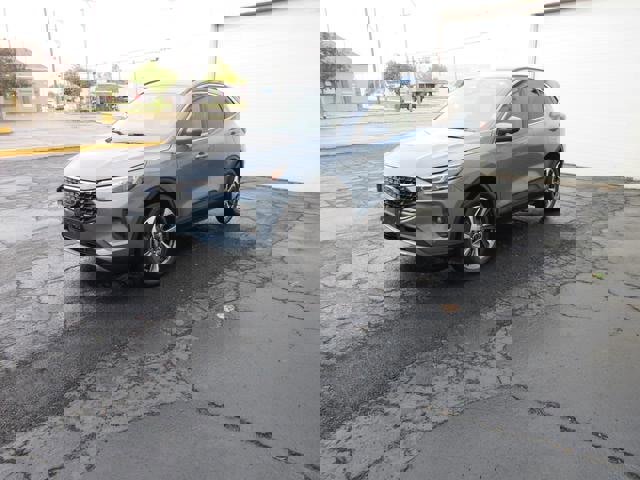 Certified 2024 Ford Escape Platinum image 3