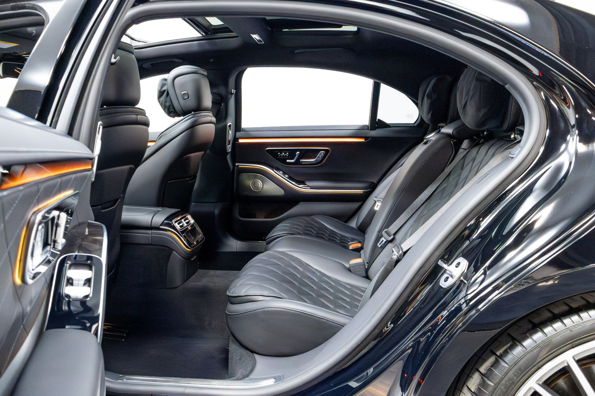 Used 2023 Mercedes-Benz S 580 4MATIC Sedan image 42