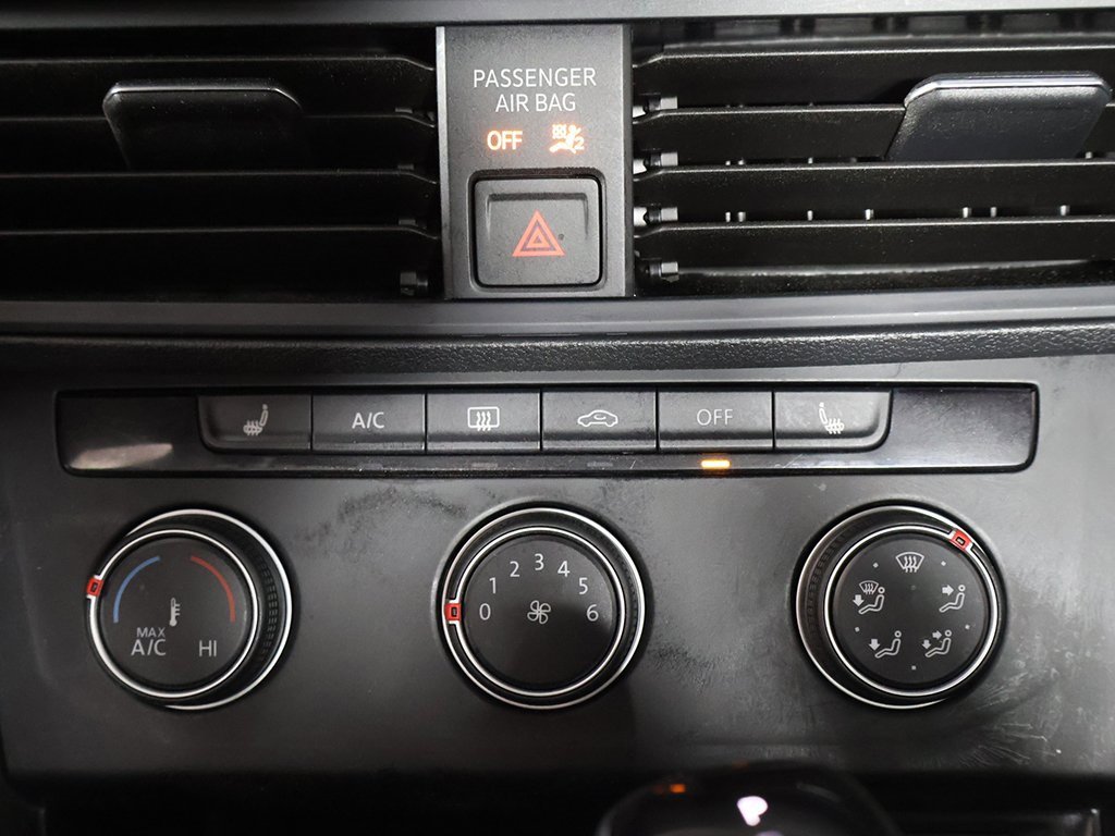 Used 2024 Volkswagen Jetta Sport image 39