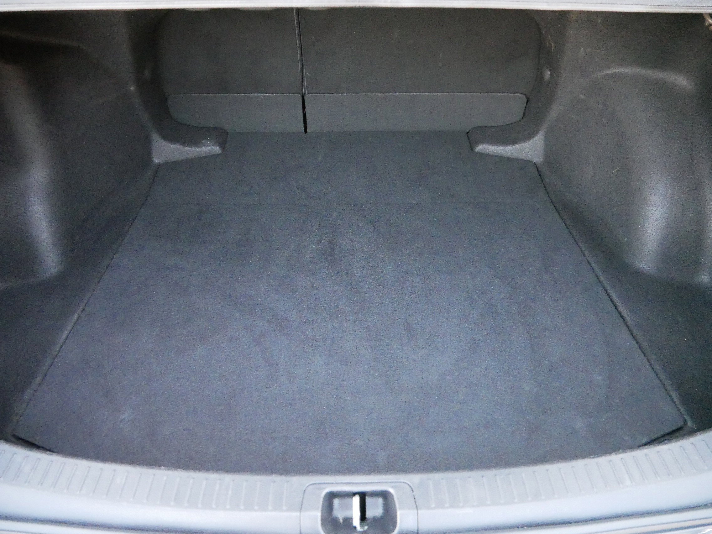 Used 2024 Toyota Corolla LE image 18