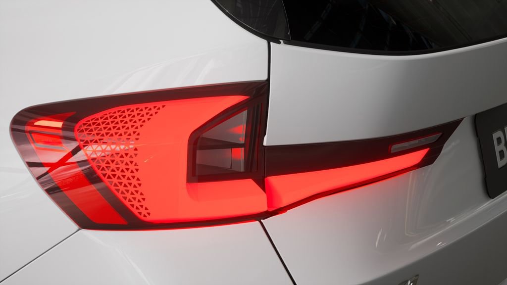 New 2026 BMW X1 xDrive28i w/ Technology Package image 8