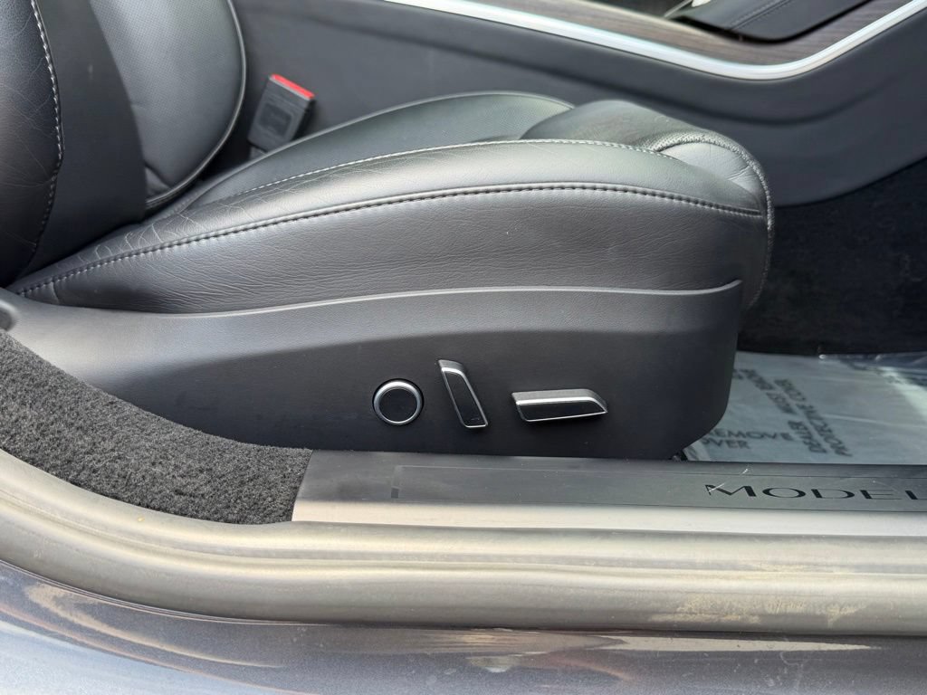 Used 2021 Tesla Model S Plaid AWD/4WD image 38