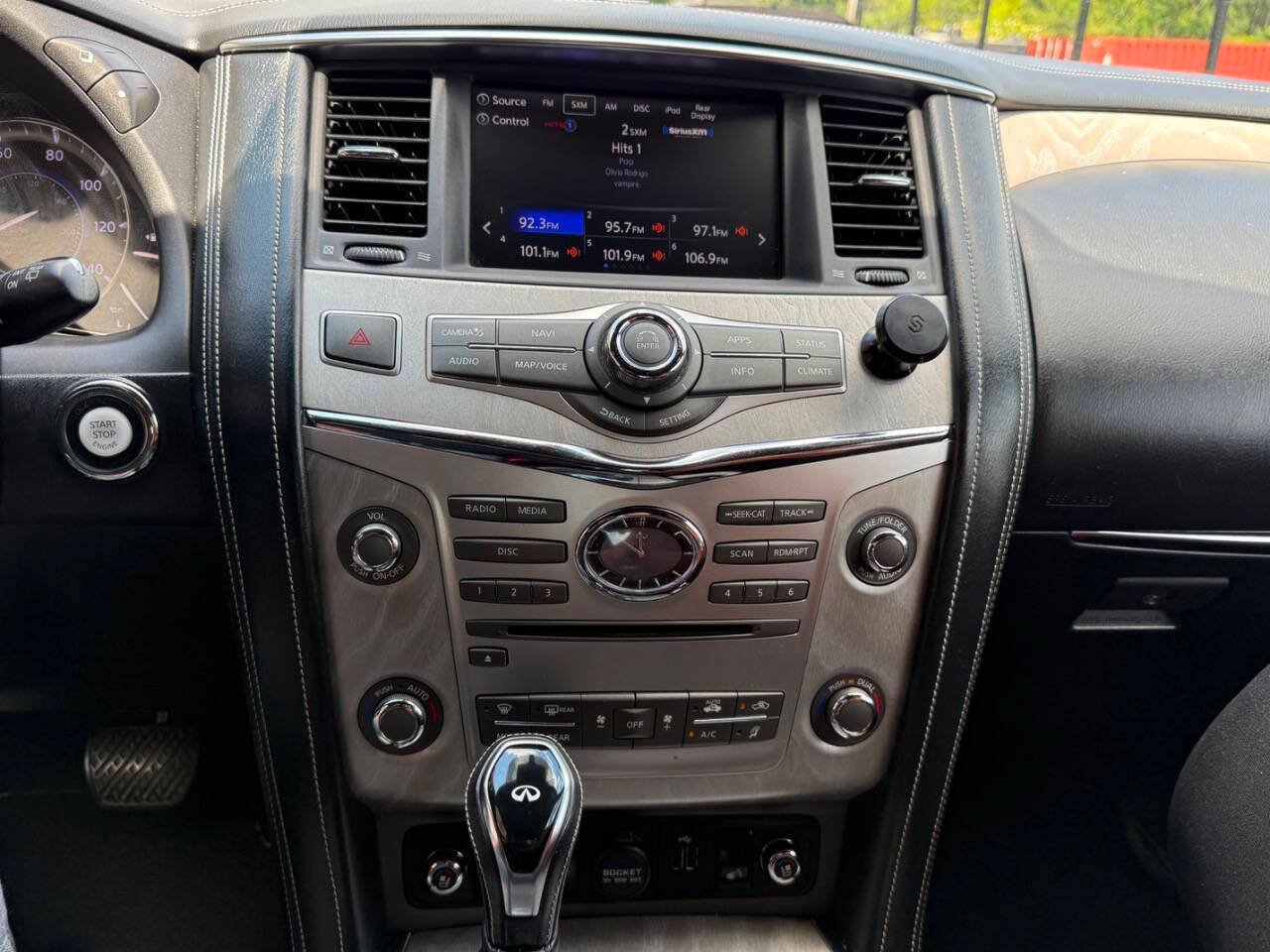 Used 2019 INFINITI QX80 Limited AWD/4WD image 18