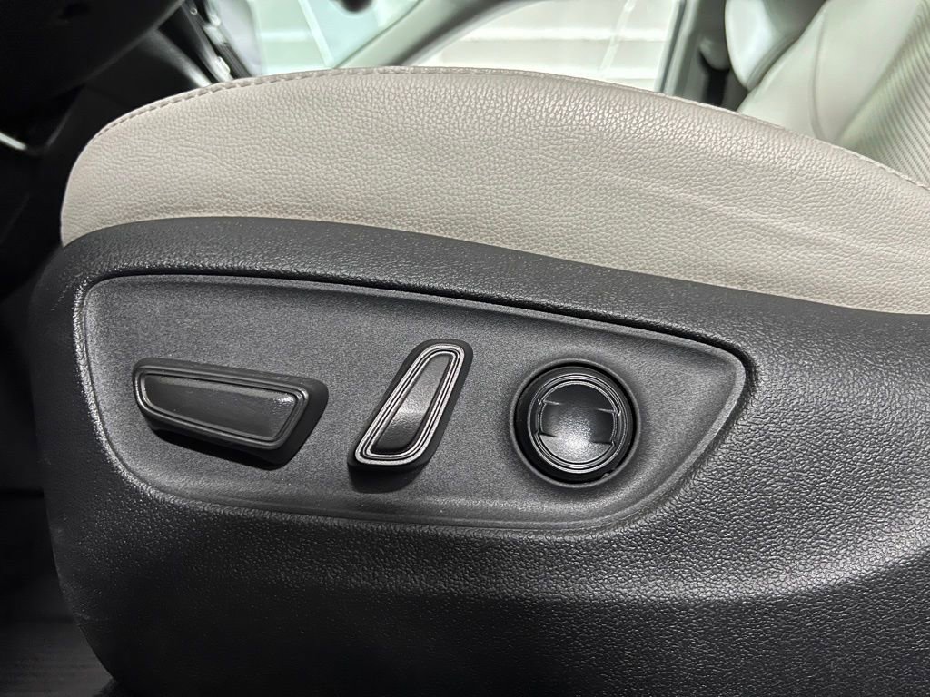 Certified 2024 Toyota Grand Highlander Limited image 14