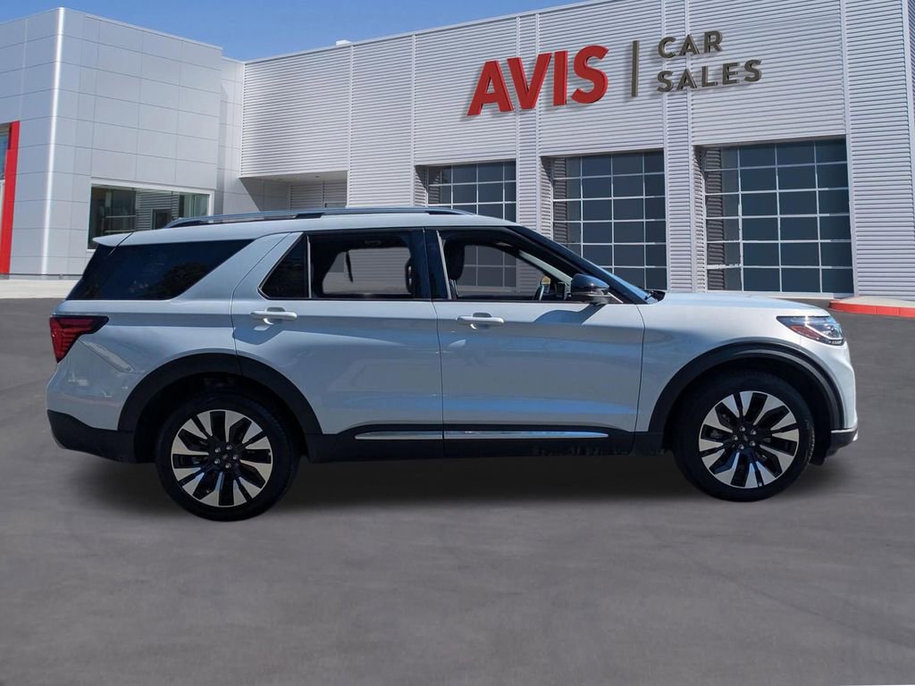 Used 2025 Ford Explorer Platinum w/ LUX Leather Package image 5