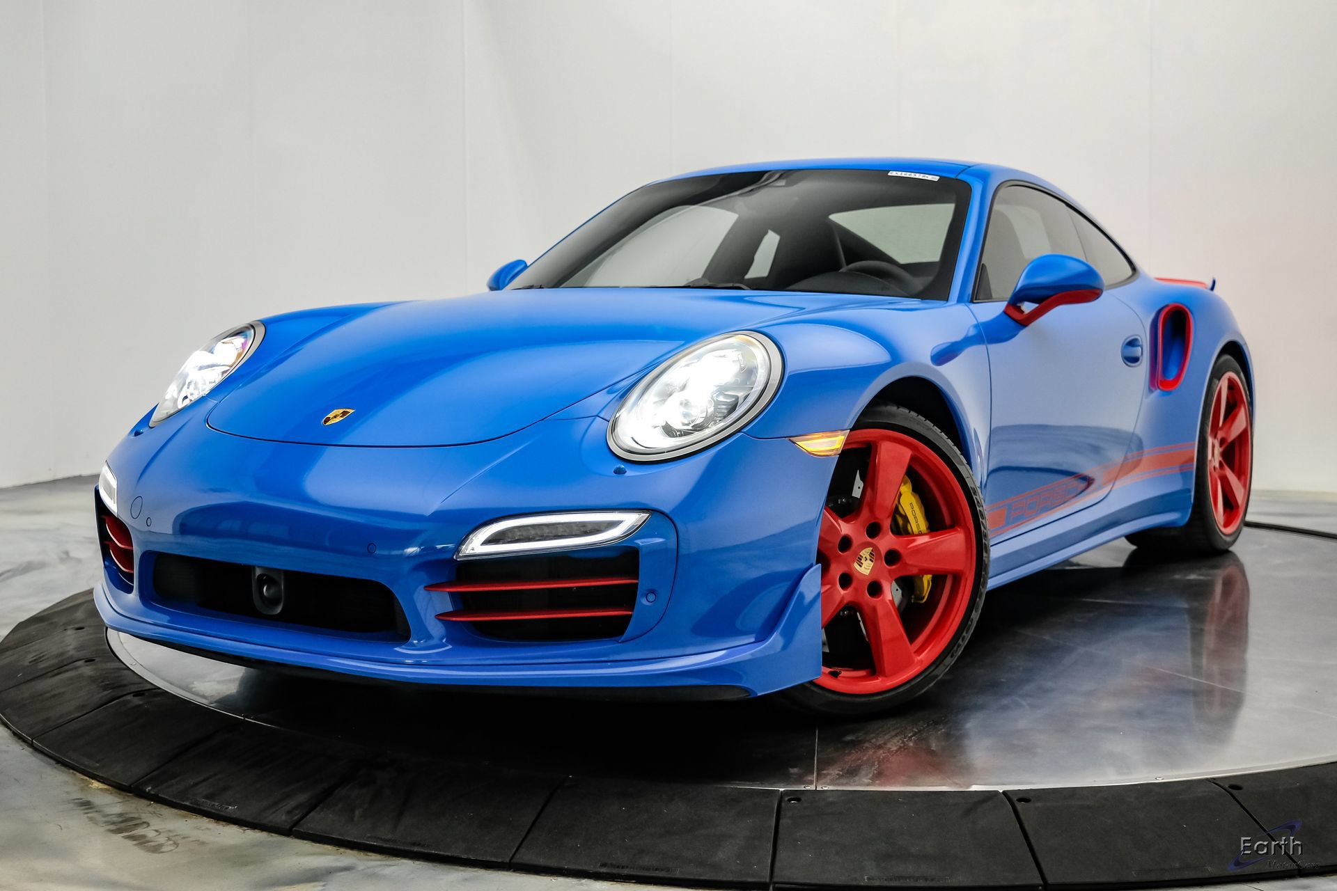 Used 2016 Porsche 911 Turbo S AWD/4WD image 5