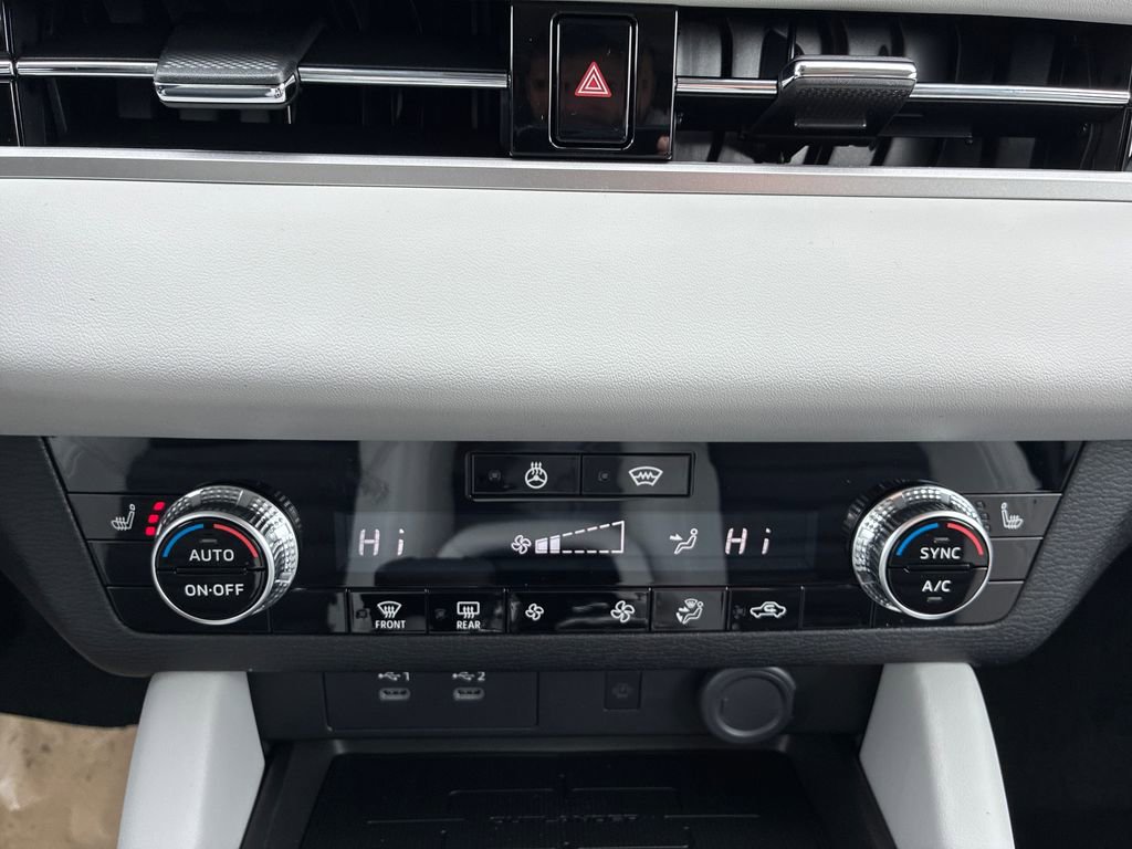 New 2026 Mitsubishi Outlander SE image 26