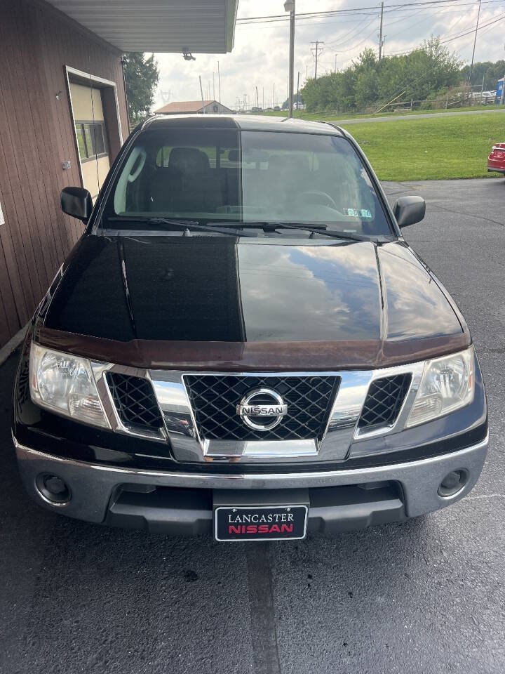 Used 2009 Nissan Frontier SE w/ SE Value Truck Pkg AWD/4WD image 5