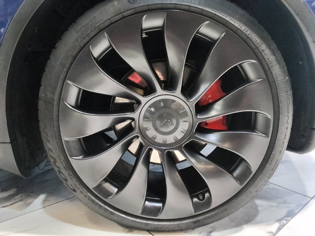 Used 2022 Tesla Model Y Performance AWD/4WD image 18