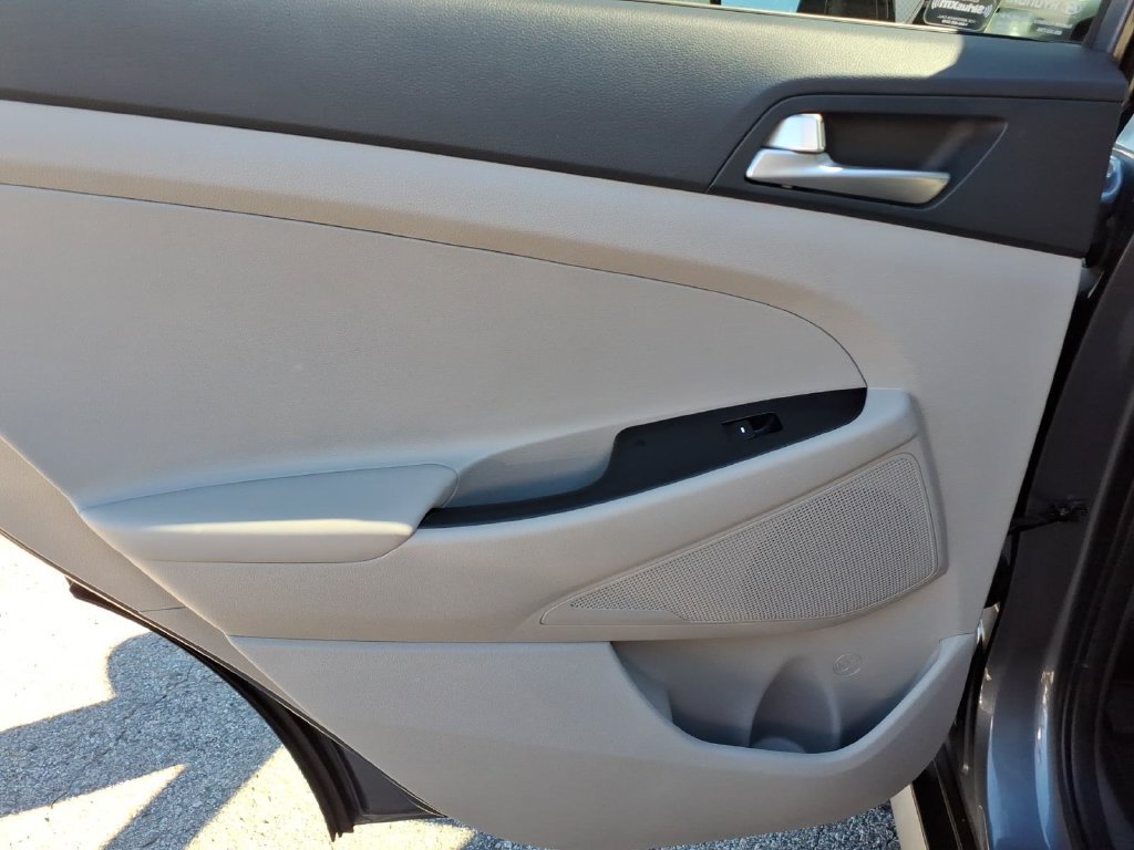 Used 2021 Hyundai Tucson SEL FWD image 19