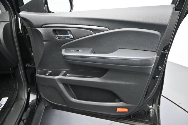 Used 2021 Honda Pilot EX-L image 31