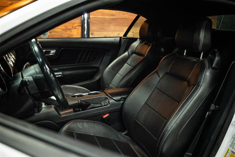 Used 2023 Ford Mustang Premium RWD image 9