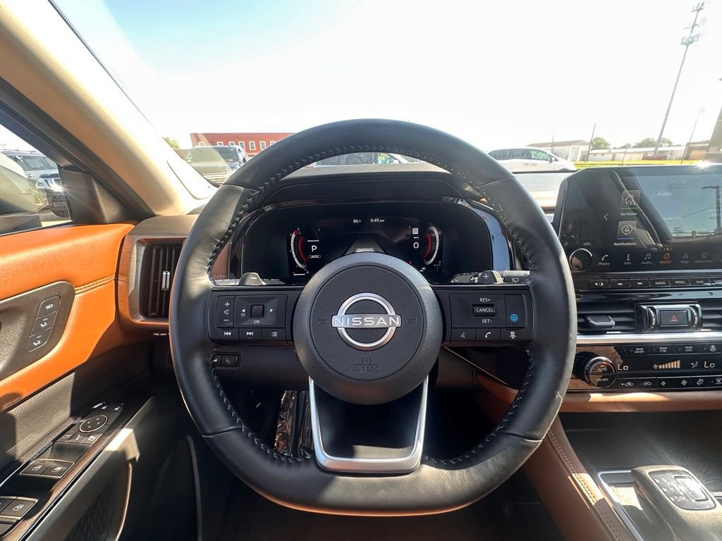 Certified 2025 Nissan Pathfinder Platinum AWD/4WD image 23