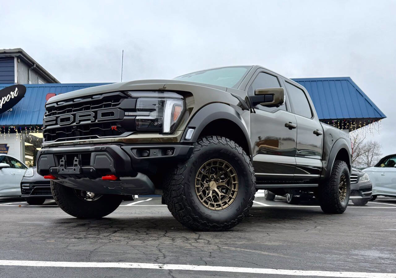 Used 2025 Ford F150 Raptor w/ Equipment Group 803A Raptor R image 31