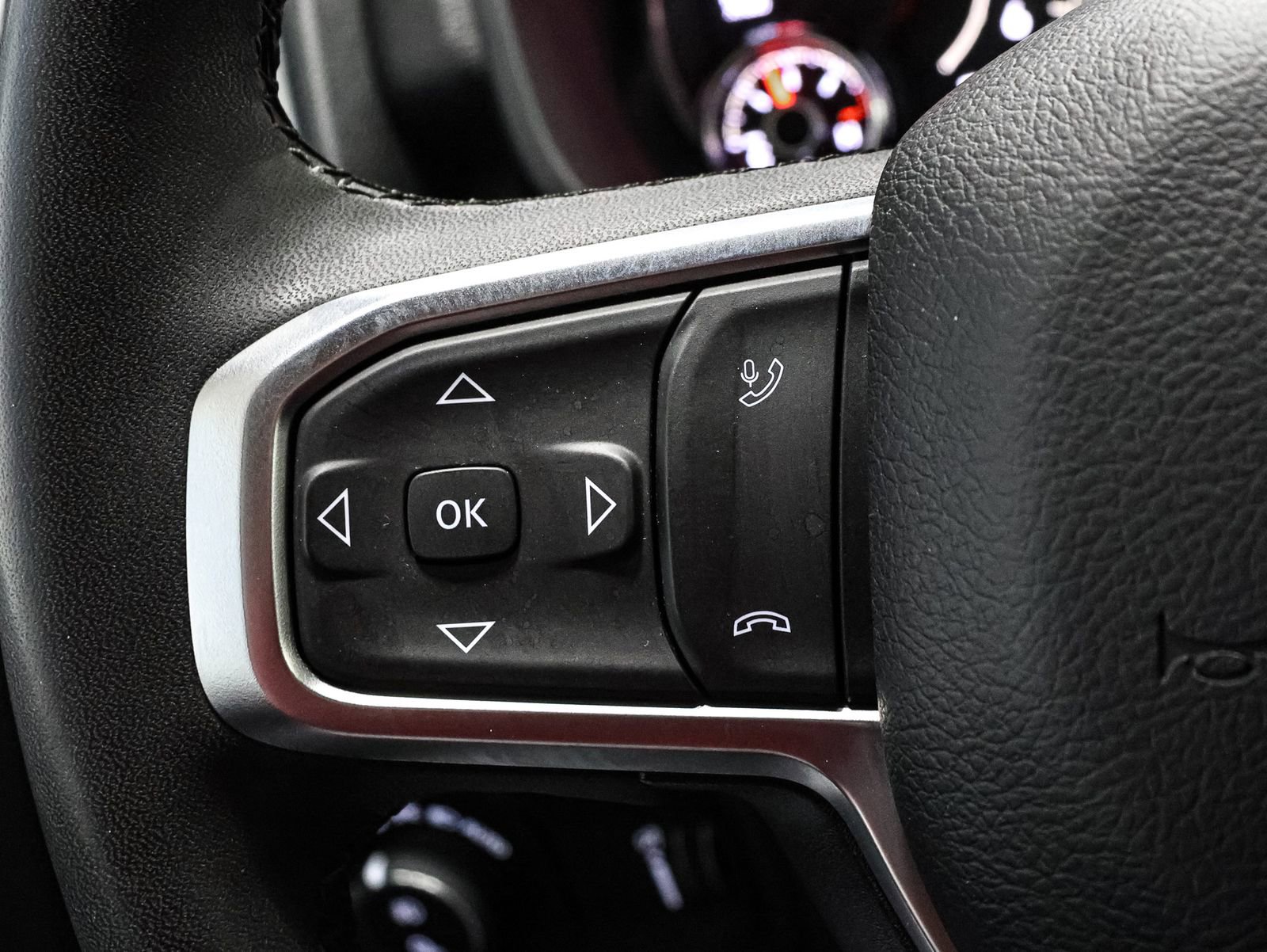 Used 2025 RAM 1500 Big Horn image 35