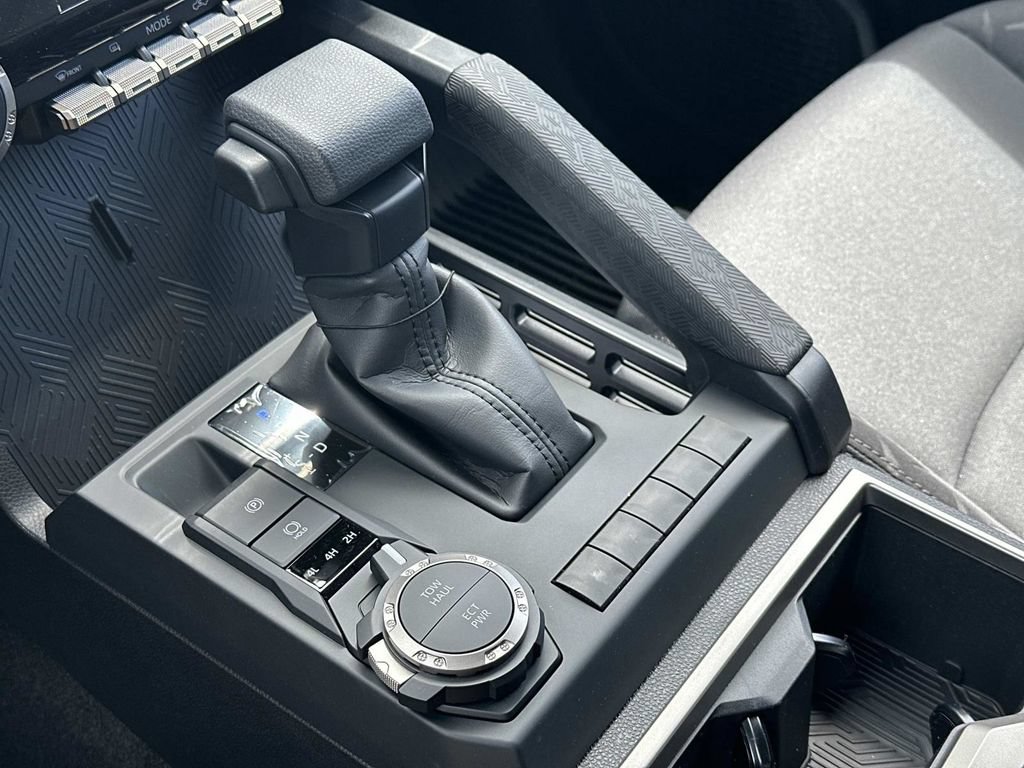New 2026 Toyota Tacoma SR5 AWD/4WD image 30