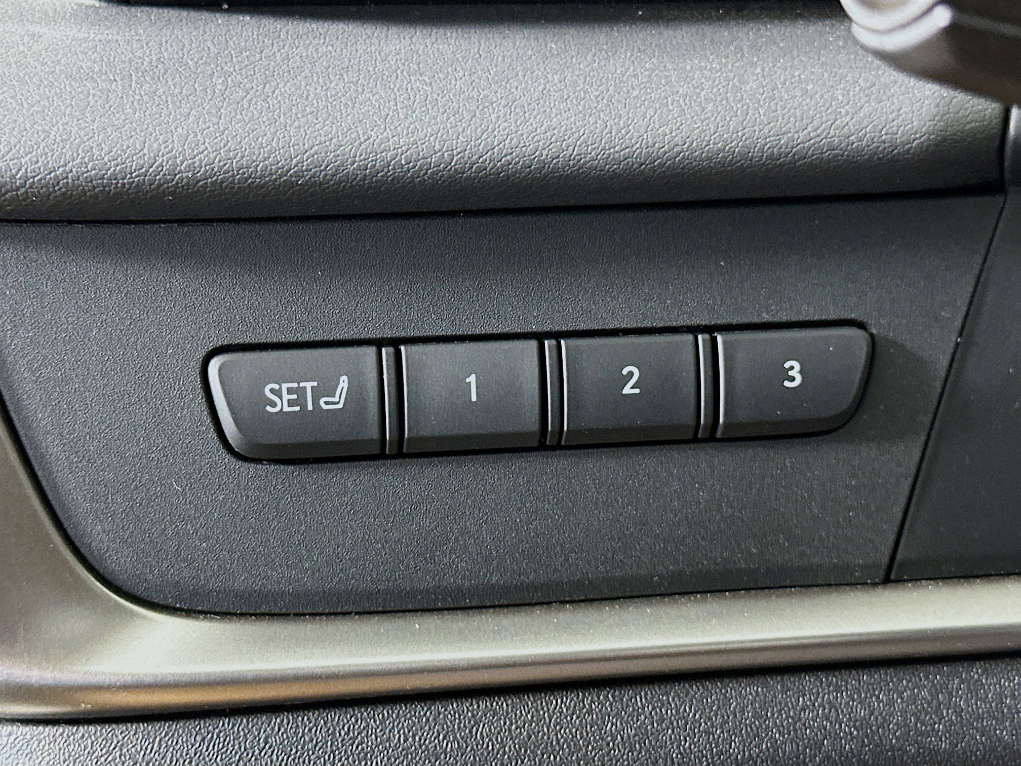 Used 2023 Lexus RZ 450e Premium w/ Technology Package image 17